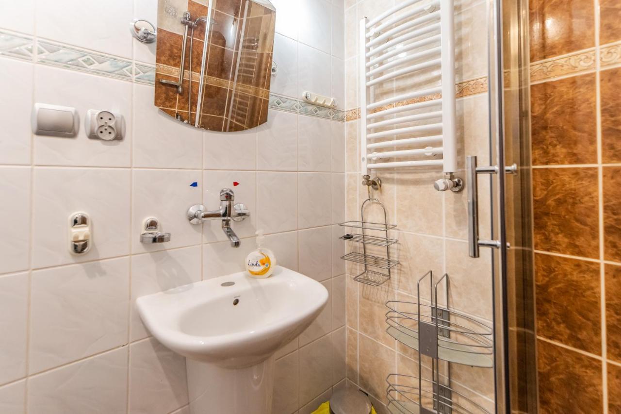 Goscinne Apartament *